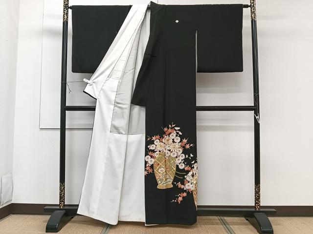 平和屋着物■豪華黒留袖 駒刺繍 飾花文 金彩 正絹 逸品 CABD3071xi