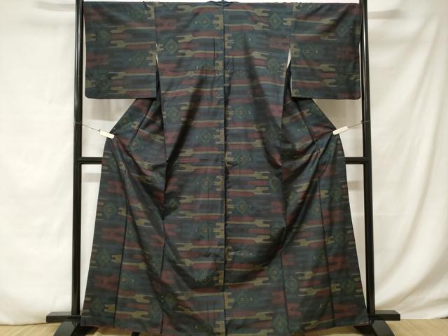 平和屋着物■本場大島紬 菱菊文 正絹 逸品 CABD3469ev