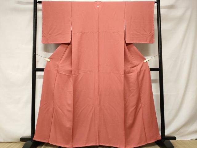 平和屋着物■上質な色無地 霞地紋 甚三紅色 正絹 逸品 未使用 CABD3778ev