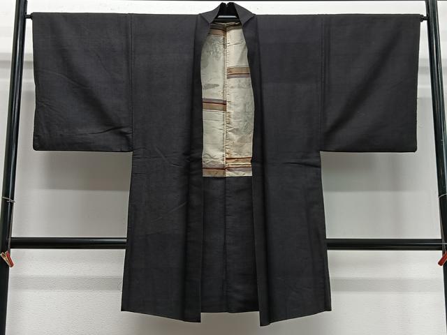 平和屋着物∞男性 長羽織 紬地 縞 黒地 正絹 逸品 CABD4606ua