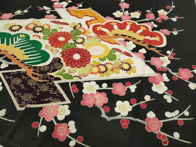 平和屋着物●アンティーク 大正ロマン 黒留袖 駒刺繍 松皮菱御所車花文 金彩 正絹 逸品 CABD7276ut