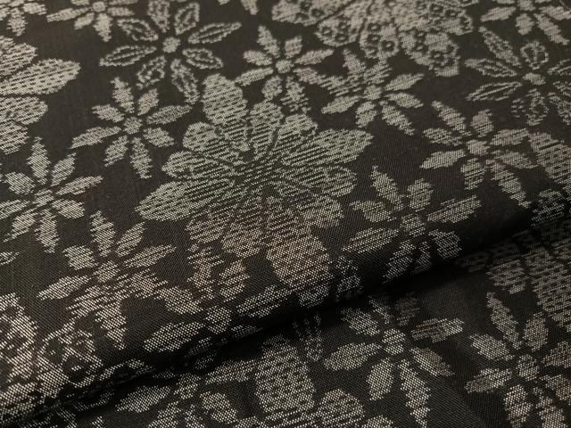 平和屋着物●上質な紬 花菱文 黒地 正絹 逸品 CABD8006vp
