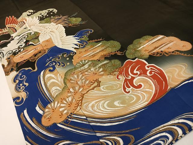 平和屋着物●アンティーク 大正ロマン 黒留袖 刺繍 手描き 飛鶴浜松文 暈し染め 金彩 正絹 逸品 CABD8137vp