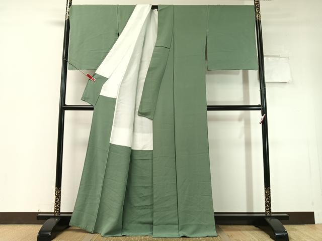 平和屋着物●上質な色無地 千草色 正絹 逸品 CABD8194vp