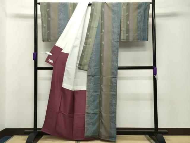平和屋着物●結城紬 奥順 はたおり娘 80亀甲 舞蝶花唐草間道 やまと誂製 証紙付き 正絹 逸品 未使用 CABD8815gh