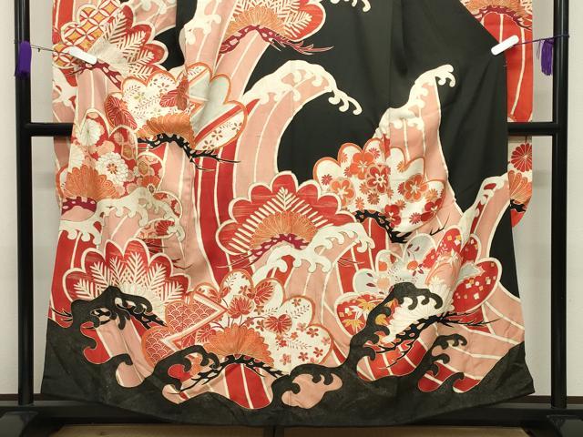 平和屋本店●アンティーク 大正ロマン 振袖 駒刺繍 立波松花文 黒地 金彩 正絹 逸品 CABD8924gh