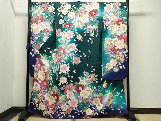 平和屋着物●豪華振袖 駒刺繍 舞桜花文 暈し染め やまと誂製 正絹 逸品 CABD8999gh