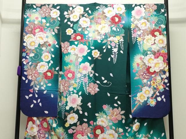 平和屋着物●豪華振袖 駒刺繍 舞桜花文 暈し染め やまと誂製 正絹 逸品 CABD8999gh