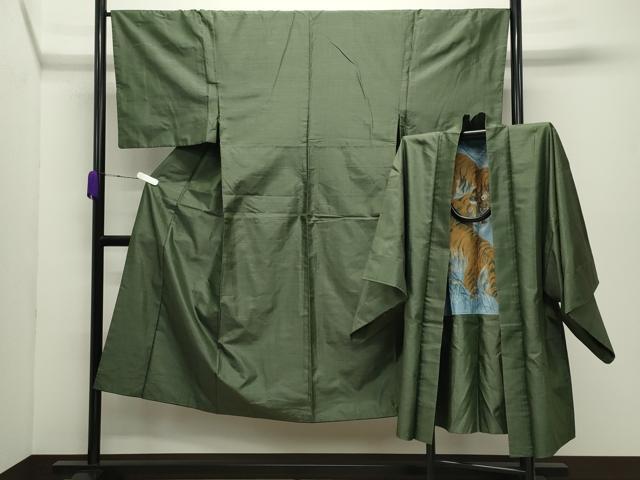 平和屋着物●男性 本場大島紬 アンサンブル 80亀甲 総詰め 羽裏:虎 正絹 逸品 CABD9081gh