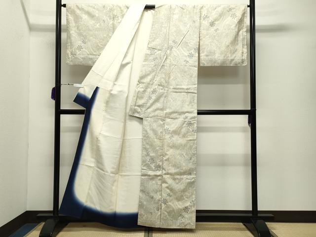 平和屋着物●本場大島紬 白大島 9マルキ 花唐草文 正絹 逸品 CABD9131gh