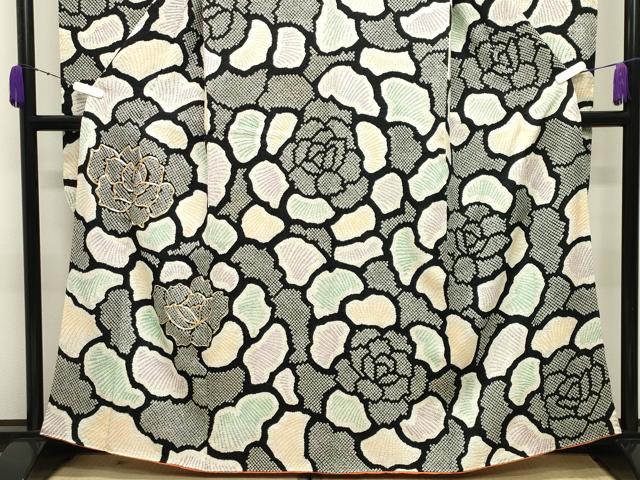平和屋着物●豪華振袖 総絞り 駒刺繍 舞花文 黒地 正絹 逸品 CABD9172gh