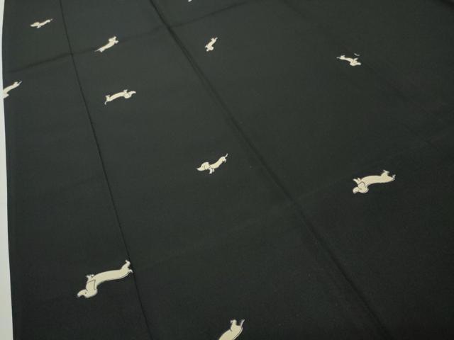 平和屋着物●長襦袢 無双仕立て ミニチュアダックスフンド 黒地 正絹 逸品 CABD9235gh