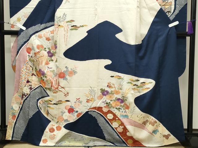 平和屋着物●創業460年・千總 振袖 駒刺繍 絞り 御所車花文 金彩 三越扱い 正絹 逸品 CABD9303gh
