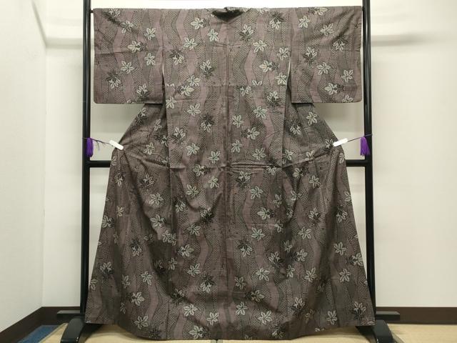 平和屋着物●本場大島紬 7マルキ 唐草文 正絹 逸品 CABD9420gh