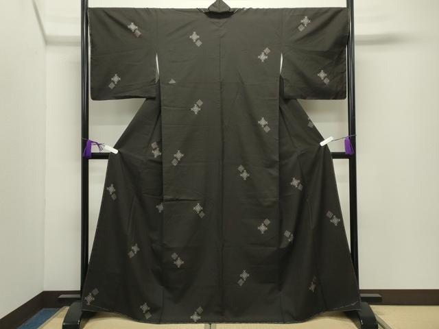 平和屋着物●本場大島紬 9マルキ 地空き 菱吉祥文 ますいわ屋扱い 正絹 逸品 未使用 CABD9496gh