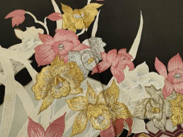 平和屋着物■豪華黒留袖 刺繍 吉祥草花文 金彩 正絹 逸品 CABD9985ze