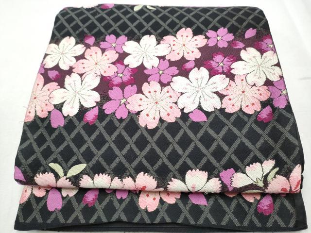 平和屋着物●世界的ファッションデザイナー 山本寛斎 kansaiブランド 六通柄袋帯 唐織 舞花文 黒地 金糸 正絹 逸品 CABE0007hy