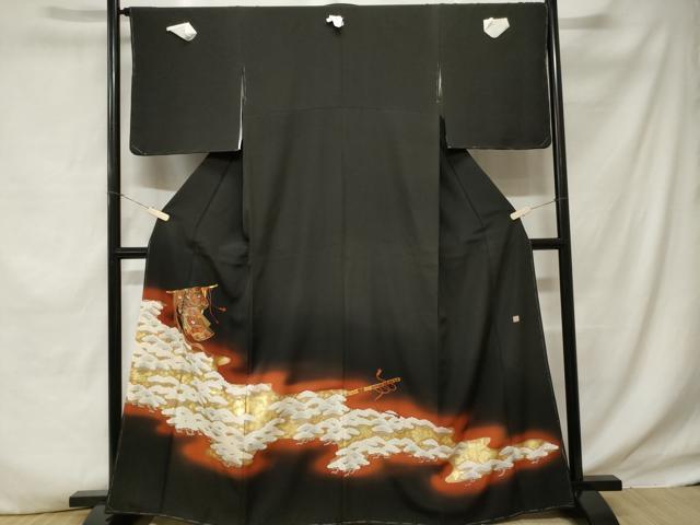 平和屋着物■豪華黒留袖 作家物 駒刺繍 誰が袖 横笛松文 暈し染め 金彩 正絹 逸品 未使用 CABE1697ev