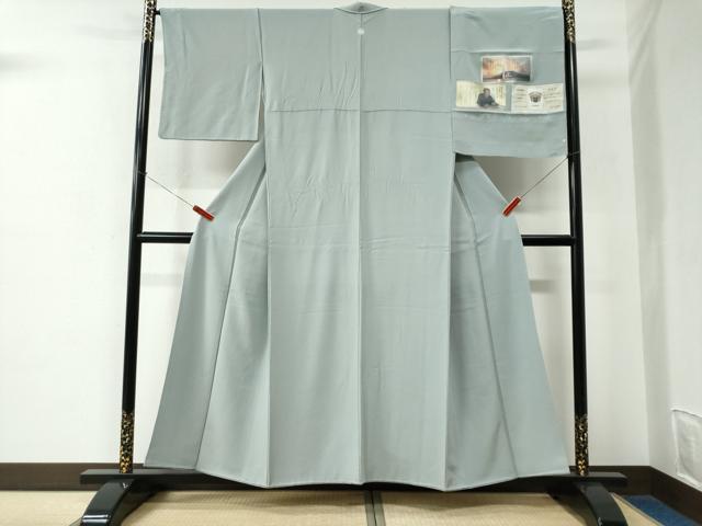 平和屋着物●白泥染の第一人者・絣の魔術師 恵積五郎監修 色無地 恵大島織物謹製 秘色色 証紙付き 正絹 逸品 CABE2018yc