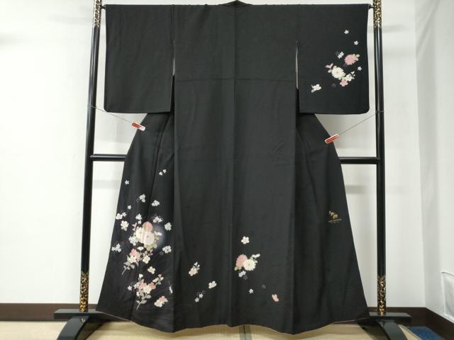 平和屋着物●松田聖子 SEIKOMATSUDA 訪問着 草花文 蛍暈し 黒地 正絹 逸品 CABE2126yc