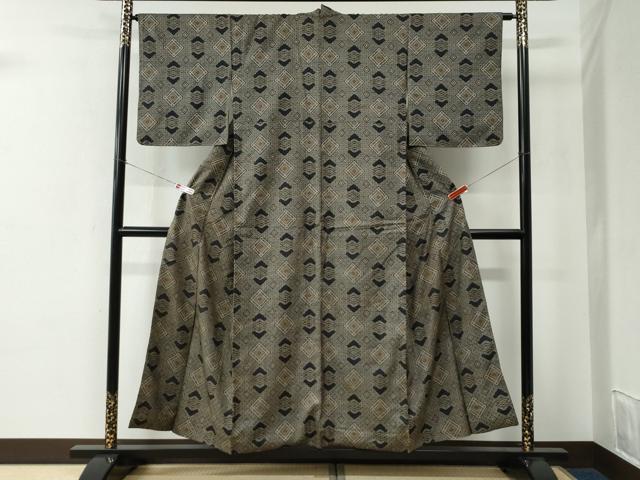 平和屋着物●本場大島紬 龍郷絣 正絹 逸品 CABE2144yc