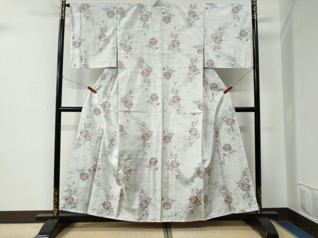 平和屋着物●本場大島紬 白大島 総絣 薔薇 正絹 逸品 未使用 CABE2492yc