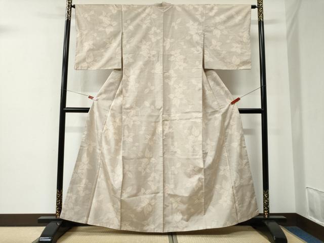 平和屋着物●本場大島紬 白大島 9マルキ 枝花文 正絹 逸品 CABE2625yc