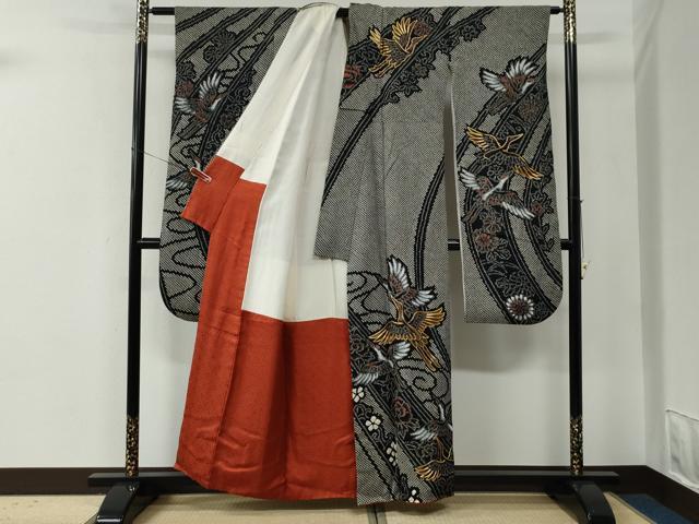 平和屋着物●豪華振袖 総絞り 駒刺繍 飛鶴牡丹花唐草文 黒地 正絹 逸品 CABE2800yc