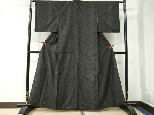 平和屋着物●本場大島紬 9マルキ よろけ縞 正絹 逸品 CABE2917yc