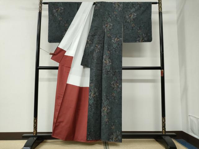 平和屋着物●本場大島紬 9マルキ 花蝶文 正絹 逸品 未使用 CABE3137yc
