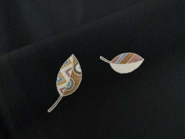 平和屋着物●上質な小紋 フクロウ 月 黒地 正絹 逸品 CABE3181yc