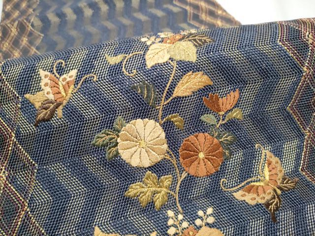 平和屋着物●ひなや工房 くむ・あむ・おる 伊豆蔵明彦 太鼓柄袋帯 総刺繍 花蝶文 金糸 正絹 逸品 CABE4434hy