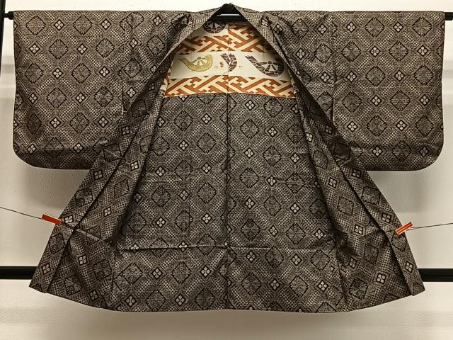 平和屋着物∞本場大島紬 龍郷絣 羽織 花菱文 正絹 逸品 CABE4853ua