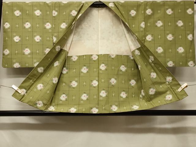 平和屋着物#羽織 紬地 格子草花文 黄八丈 反端付き 正絹 逸品 CABE5322in