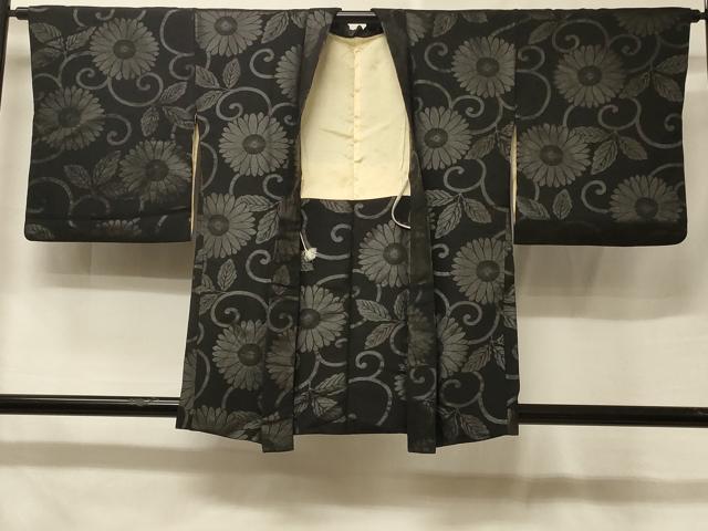 平和屋着物#羽織 菊唐草文 黒地 正絹 逸品 CABE5570in