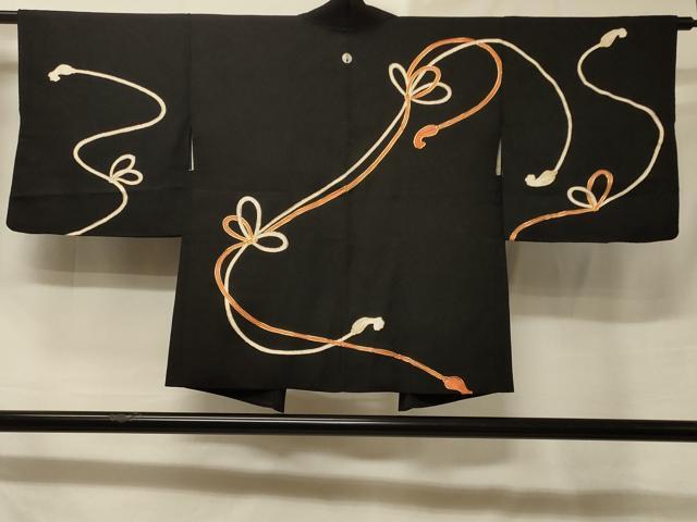 平和屋着物#羽織 駒刺繍 結び紐文 黒地 金彩 正絹 逸品 CABE5593in
