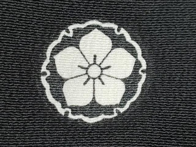 平和屋着物■豪華黒留袖 作家物 刺繍 枝花文 金彩 正絹 逸品 CABE6064fb