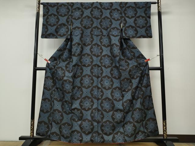 平和屋着物●本場大島紬 吉祥花文 割込み絣 正絹 逸品 CABE6912ut