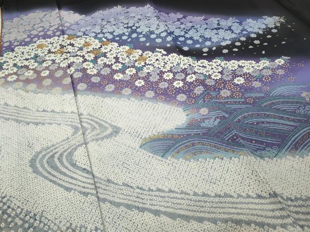 平和屋着物●ブライダルファッションデザイナー・桂由美 黒留袖 刺繍 立波草花文 十二単風 暈し染め 金糸 逸品 未使用 CABE7011ut
