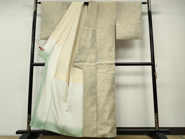 平和屋着物●本場結城紬 重要無形文化財 100亀甲 青海波吉祥文 正絹 逸品 CABE7109ut