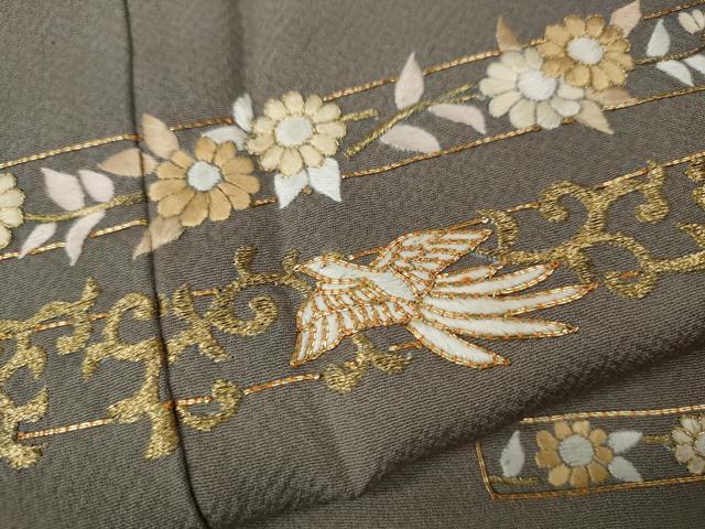 平和屋着物●訪問着 総刺繍 駒刺繍 横段飛鶴草花文 金糸 正絹 逸品 CABE7114ut