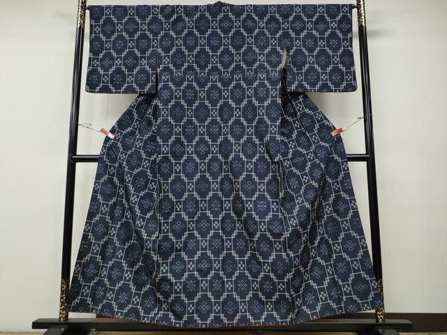 平和屋着物●本場琉球絣 吉祥花文 正絹 逸品 CABE7167ut