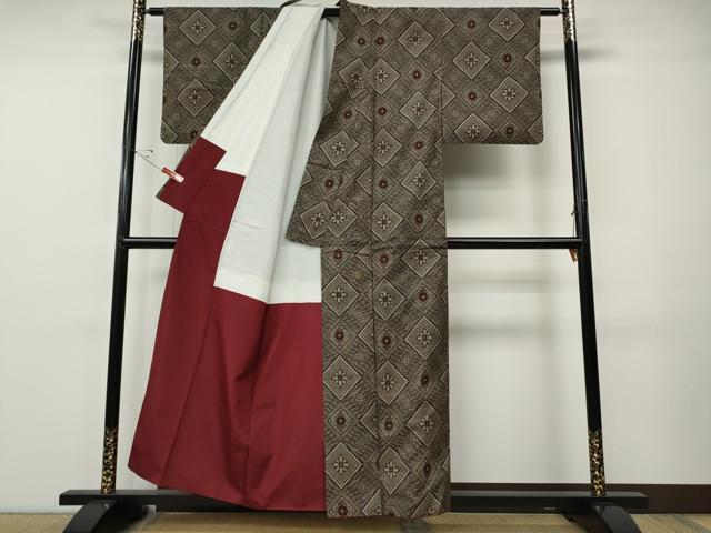 平和屋着物●本場大島紬 龍郷絣 菱花文 正絹 逸品 CABE7175ut