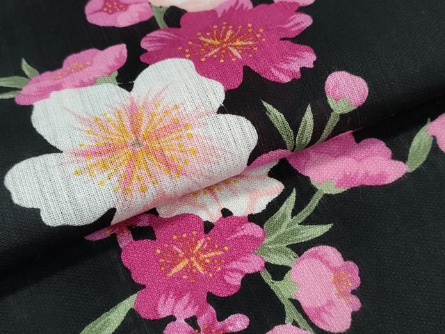 平和屋着物∴夏物 浴衣 草花文 黒地 綿 逸品 未使用 CABE9001ng