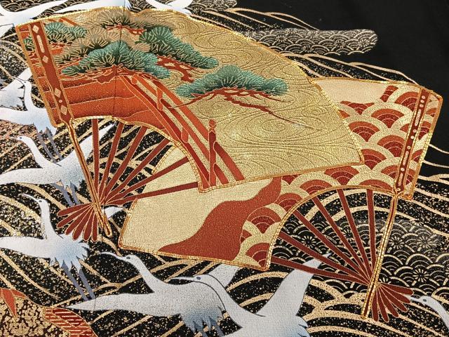 平和屋着物■豪華黒留袖 作家物 駒刺繍 波飛鶴扇松文 金彩 正絹 逸品 CABE9825xi