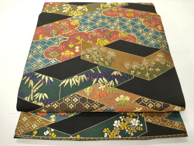 平和屋着物●河崎工房 河崎晴生 六通柄 本袋帯 唐織 宝寿重文 黒地 金糸 正絹 逸品 未使用 CABF0328ak