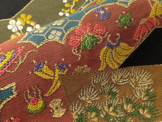 平和屋着物●河崎工房 河崎晴生 六通柄 本袋帯 唐織 宝寿重文 黒地 金糸 正絹 逸品 未使用 CABF0328ak