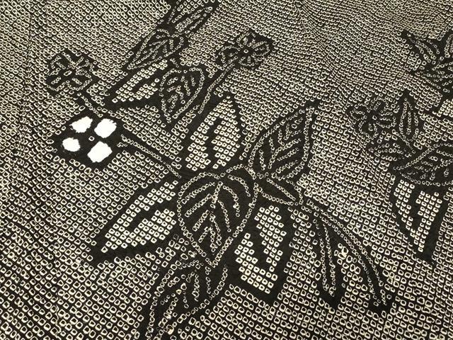 平和屋着物#羽織 総絞り 草花文 黒地 正絹 逸品 CABF1229in