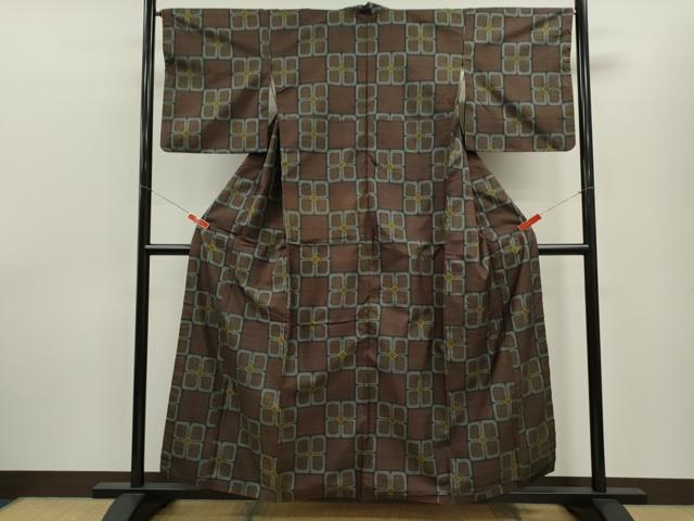 平和屋着物■本場大島紬 7マルキ 市松吉祥文 正絹 逸品 CABF2878ze