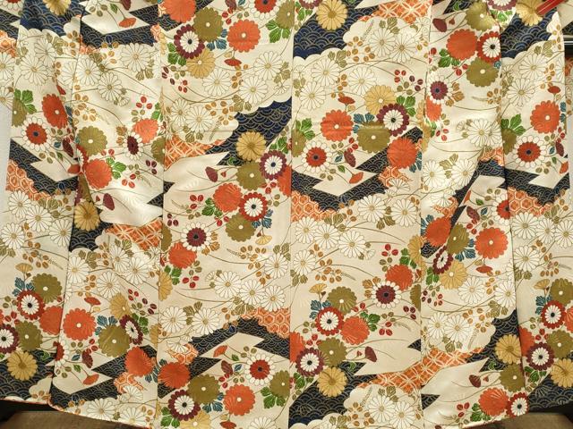 平和屋着物■豪華振袖 吉祥枝花文 金通し地 正絹 逸品 CABF2898ze